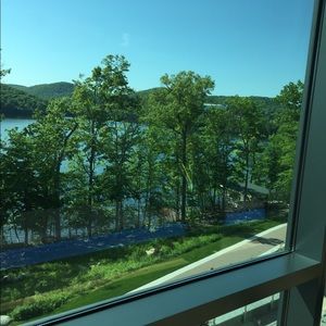 Meet your Posher, Monica